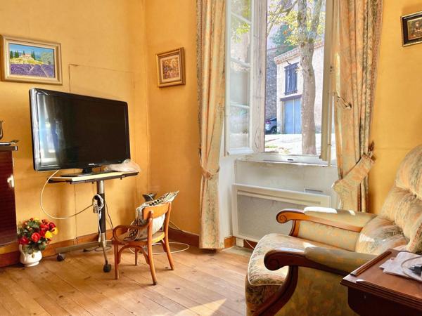 Maison à ARAGON, 11600 - 8 pièces 180m²