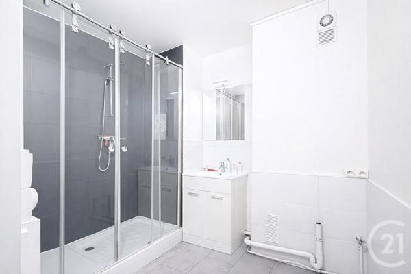 Appartement F3 à vendre  3 pièces - 64,45 m2 AUBERVILLIERS - 93