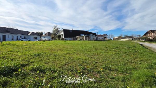 Terrain viabilisé à vendre de 1 383,00 m² (64)