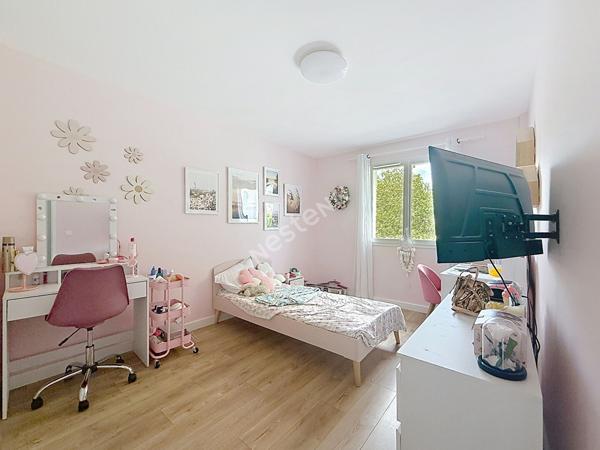 Maison - piscine - 4 chambres-  petite copropriété