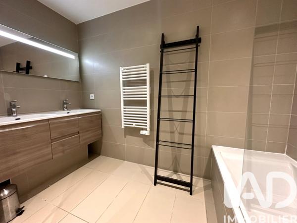 Appartement à vendre 4 pièces 87 m² Saint-Raphaël