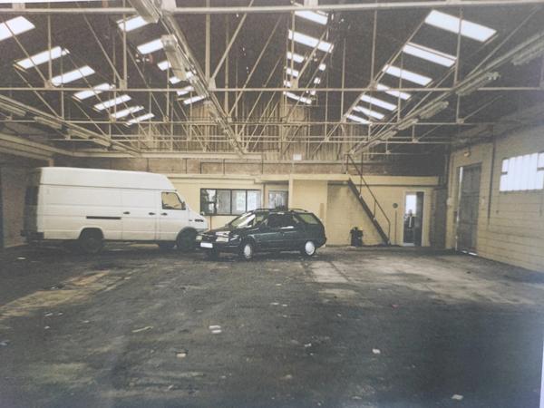 Local/bureau à vendre DOUARNENEZ (29)