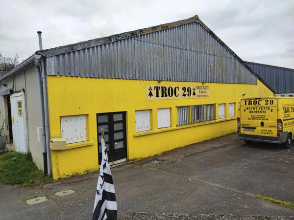 Local/bureau à vendre DOUARNENEZ (29)