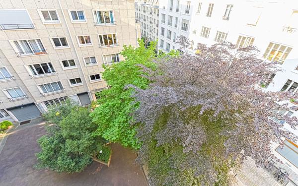 Appartement à vendre    3 pièces • 57 m2 Paris 11