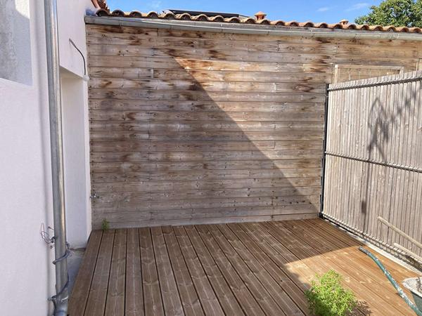 Maison La Rochelle 65m² au sol, jardin.