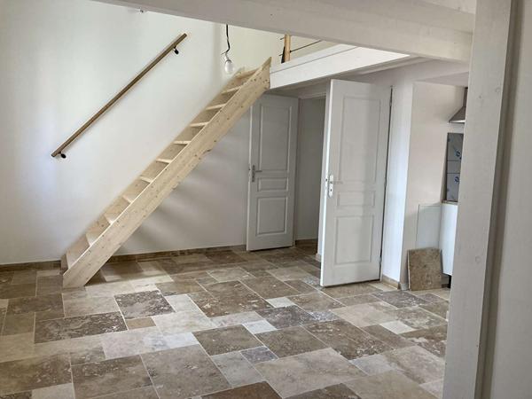 Maison La Rochelle 65m² au sol, jardin.