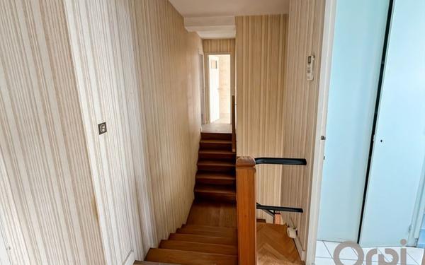 Maison à vendre    5 pièces •  Miradoux