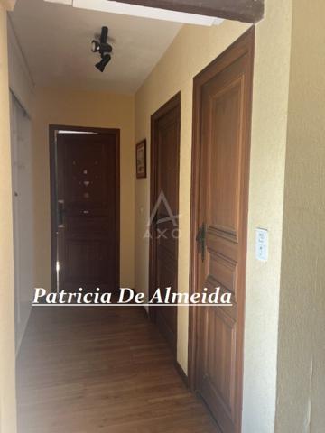 Maison familiale au coeur du centre ville, avec jardin , piscine