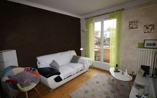 Appartement à vendre    4 pièces • 66,08 m2 La Roche-sur-Foron