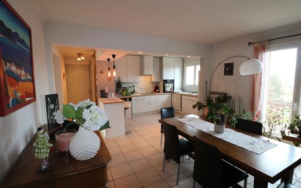 Appartement à vendre    4 pièces • 66,08 m2 La Roche-sur-Foron