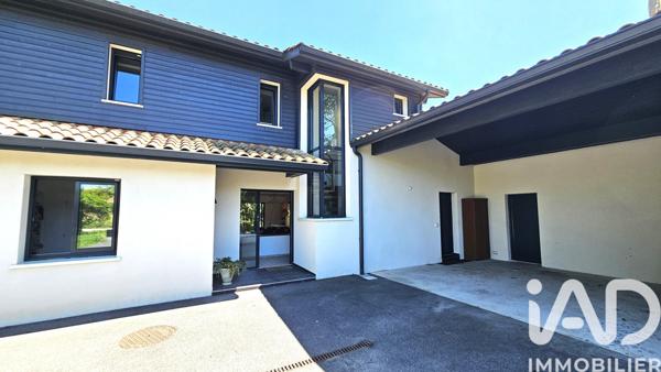 Maison à vendre 7 pièces 199 m² Saint-Martin-de-Seignanx