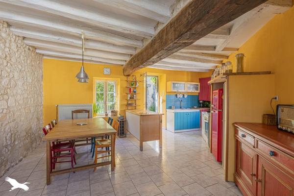 Maison à vendre 161 250 € Ligueil 4 p 107 m² DPE C