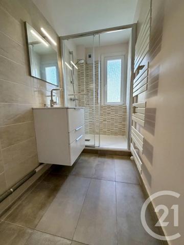 Appartement F4 à vendre  4 pièces - 78 m 2   VALENCE  - 26