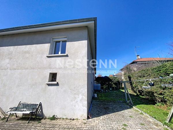 Exclusivité Nestenn ! Maison avec garage et terrain proche centre Sainte Sigolène