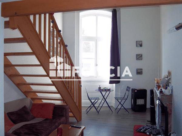 Location Appartement 2 pièces 32.8 m² - 7 rue de Pontarlier Besancon 25000