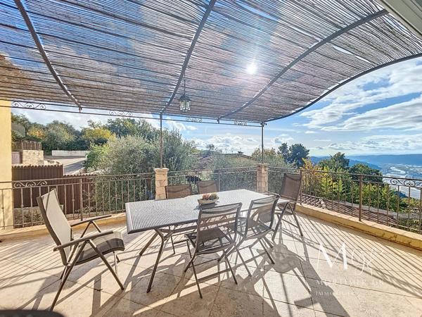 Maison à CASTAGNIERS (06670)