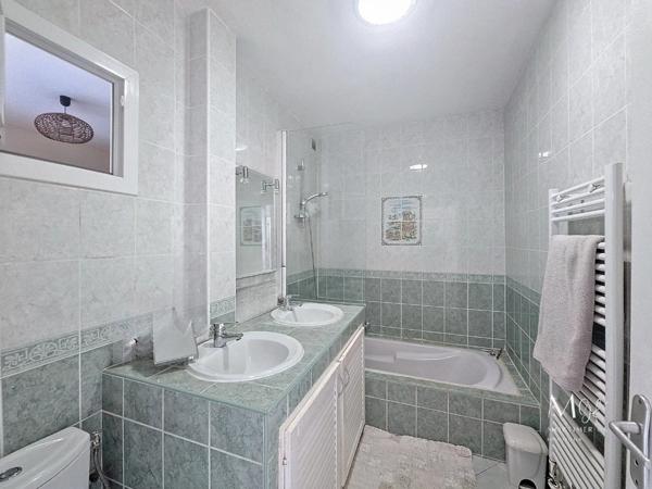 Maison à CASTAGNIERS (06670)