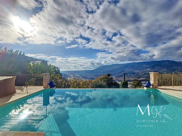 Maison à CASTAGNIERS (06670)