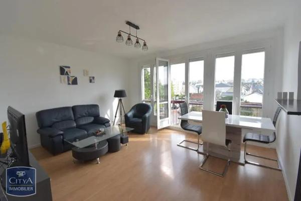Appartement à louer 3 pièces 73.86m² Le Mans (72000)