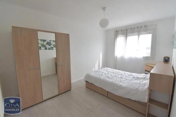 Appartement à louer 3 pièces 73.86m² Le Mans (72000)