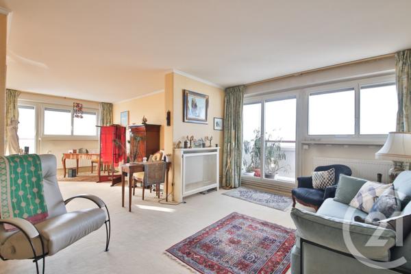 Appartement F2 à vendre  3 pièces - 67 m2 PARIS - 75015