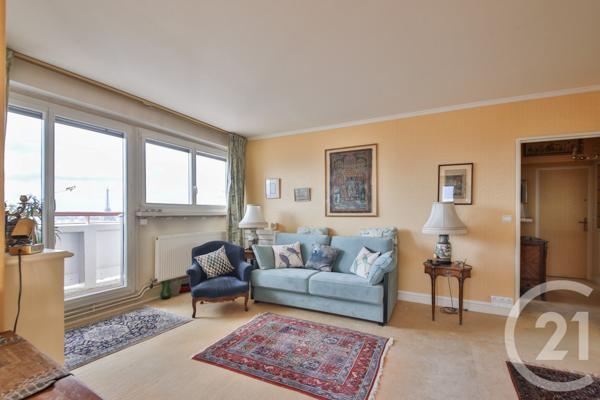 Appartement F2 à vendre  3 pièces - 67 m2 PARIS - 75015