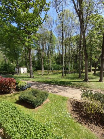 Résidence verdoyante, ravalement/isolation à charge du vendeur