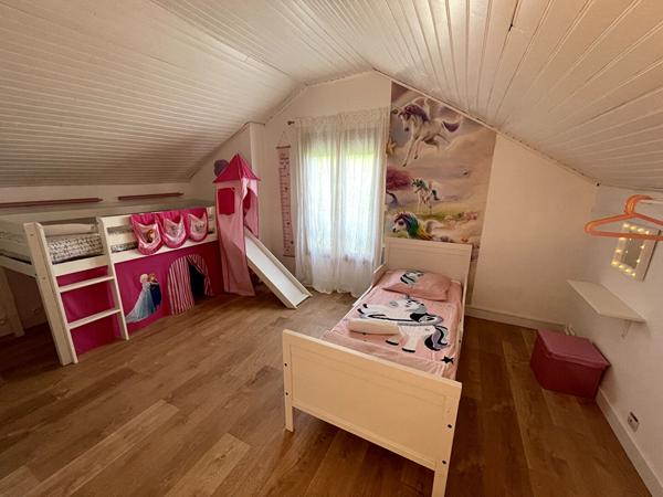 Maison Chelles 6 pièce(s) 120 m2 avec sous-sol total