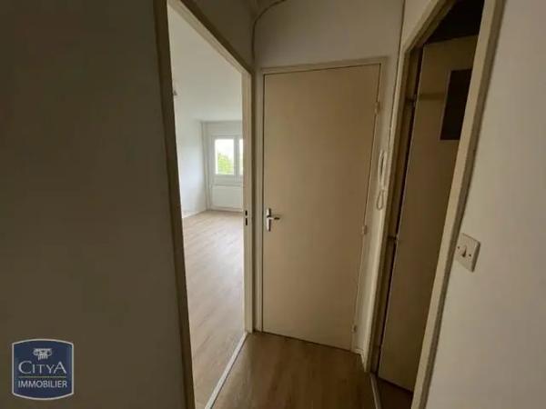 Appartement à louer 1 pièce 32.21m² Nantes (44200)
