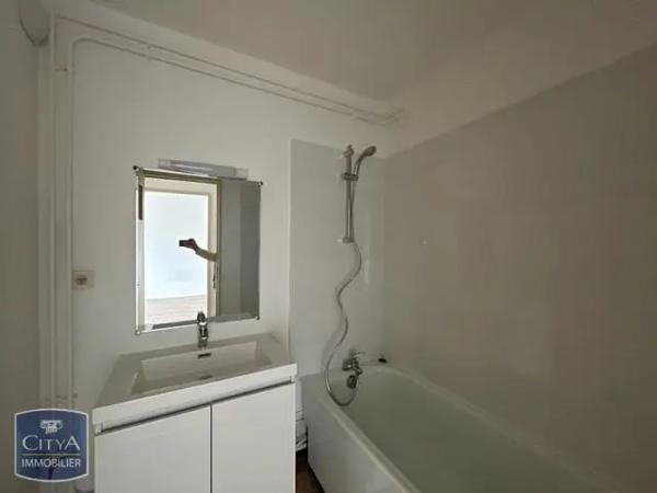Appartement à louer 1 pièce 32.21m² Nantes (44200)