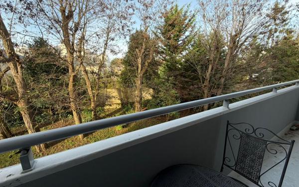 Appartement à louer    2 pièces •  Saint-Maur-des-Fossés