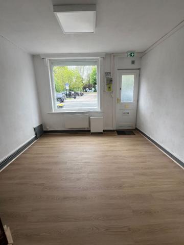 LOCAL COMMERCIAL À LOUER - LAMBERSART (Avenue de Dunkerque)