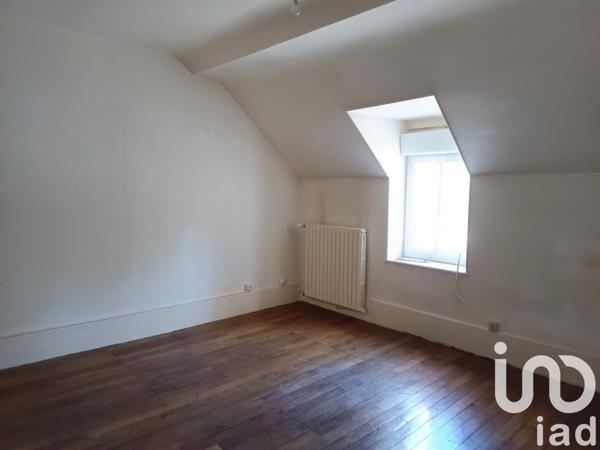 Maison à vendre 7 pièces 129 m² Saint-Amand-Montrond