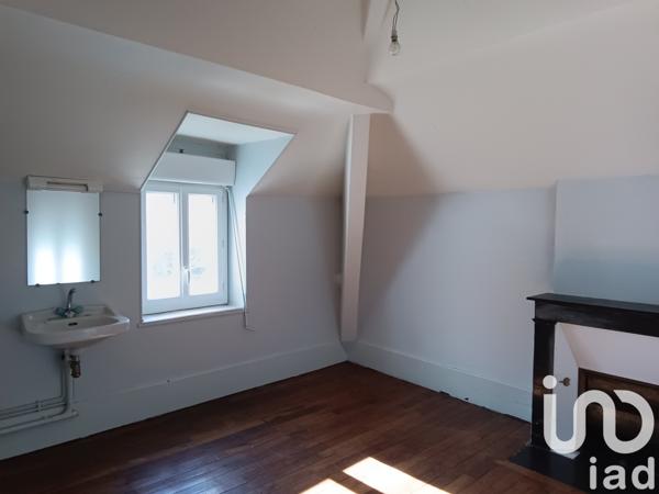 Maison à vendre 7 pièces 129 m² Saint-Amand-Montrond