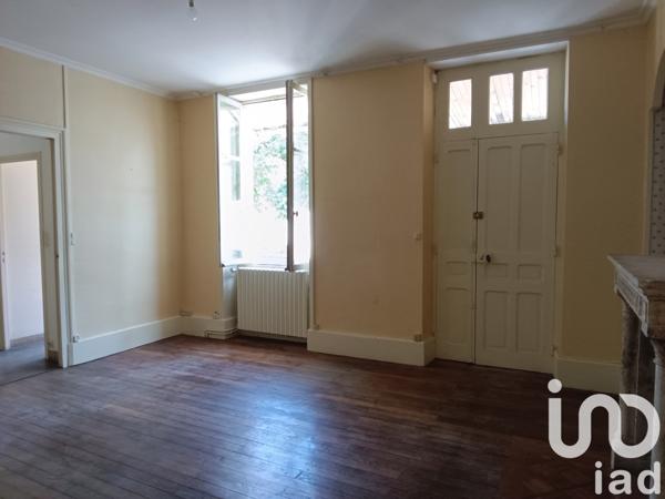 Maison à vendre 7 pièces 129 m² Saint-Amand-Montrond