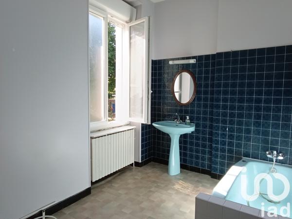 Maison à vendre 7 pièces 129 m² Saint-Amand-Montrond