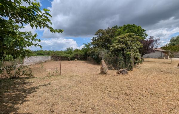 Terrain à Batir de 638 m²