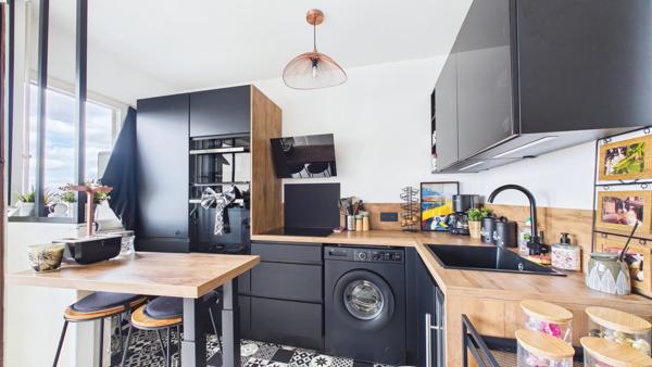 Studio avec Balcon et cave au pied du métro Villejuif Louis Aragon