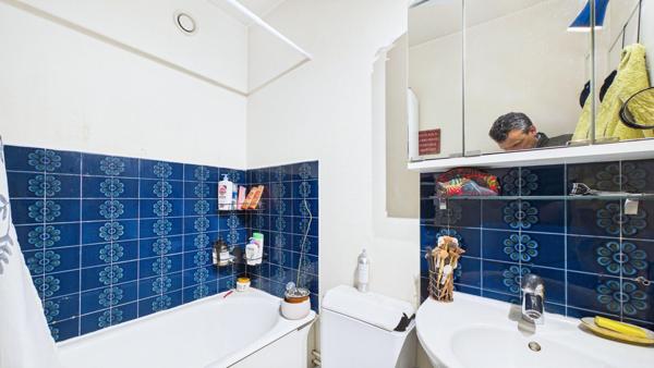 Studio avec Balcon et cave au pied du métro Villejuif Louis Aragon