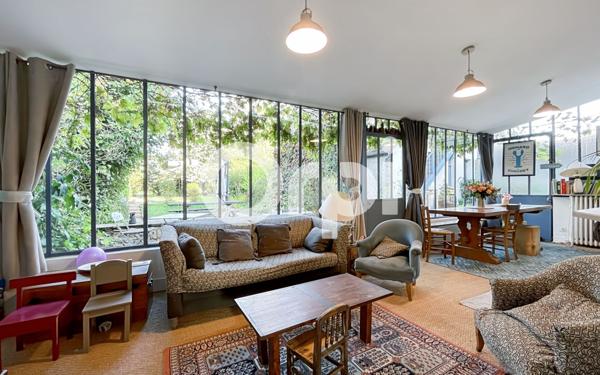 Maison à vendre    8 pièces •  Pacy-sur-Eure