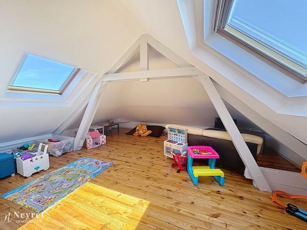 Villeboeuf /Montplaisir Maison de 255,05m2 implantée sur 690M2 de terrain