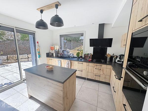 Villeboeuf /Montplaisir Maison de 255,05m2 implantée sur 690M2 de terrain