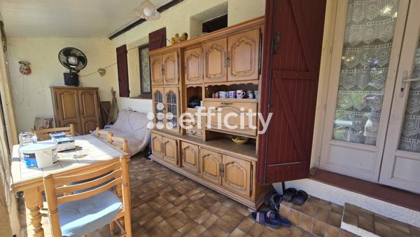 Maison
         3 pièces
        - 48 m² 169 900 € *