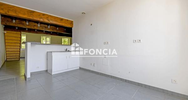 À vendre Appartement 3 pièces 80.17 m² - Saint-geniès-de-malgoirès 30190