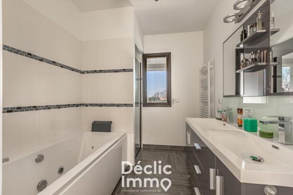 Vente maison Bouliac, 280m² 7 pièces 995 000€ avec piscine