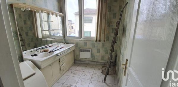 Bâtiment de 796 m² à Bordeaux (33300)