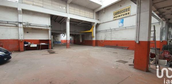 Bâtiment de 796 m² à Bordeaux (33300)