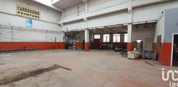 Bâtiment de 796 m² à Bordeaux (33300)