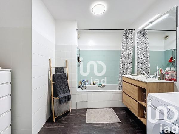 Appartement 2 pièces de 55 m² à Annecy (74000)