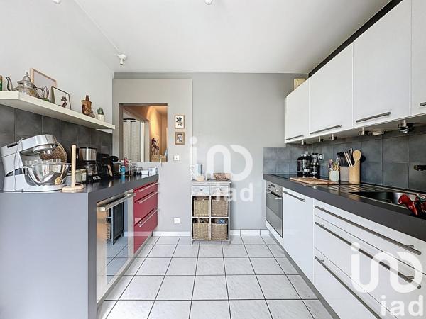 Appartement 2 pièces de 55 m² à Annecy (74000)